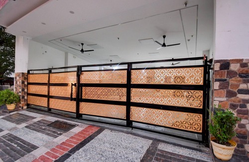 Gomti Nagar House | Deluxe Gomti Nagar Station Budget In