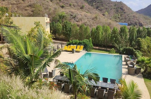 Bedla House | Deluxe Hill View RoomSwarnagarh Udaipur