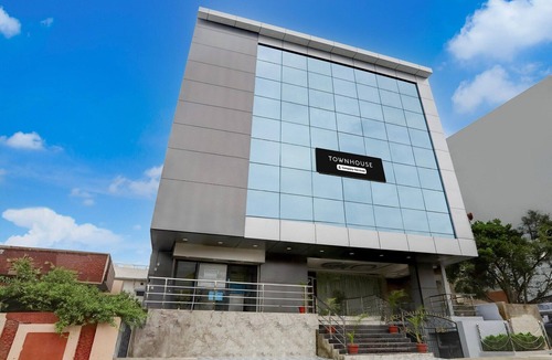 Khammam House | Deluxe with Twin BedBluemoon Hotel