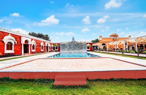 Varanasi House | Deluxehotel Banaras Kila