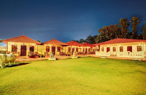 Varanasi House | Deluxehotel Banaras Kila