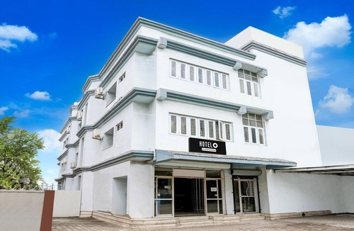 Daulatabad House | DeluxeHotel Shree Maya