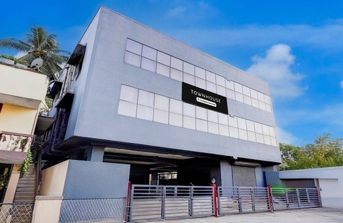 Nanganallur House | DeluxeThallam Sai Residency