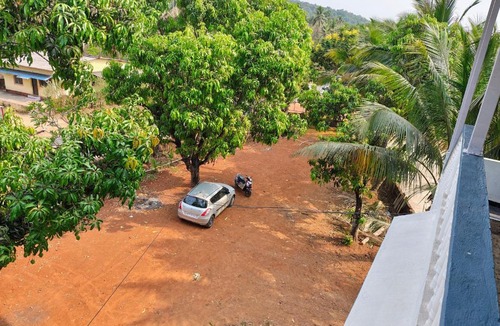 Niravade Bed & Breakfast | Dev's Resort & Restaurant