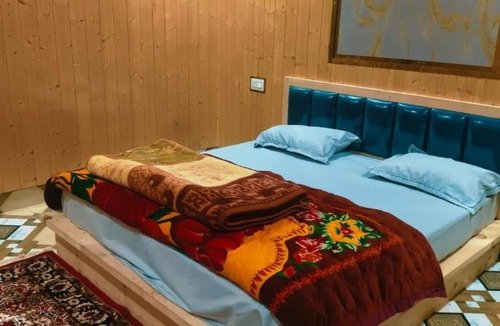 Yamunotri House | Devdar Homestay