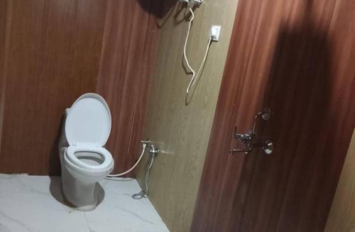 Gaurikund House | Devlok Hotel & Restaurant