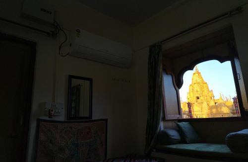 Amar Sagar Pol House | Diamond Guest House