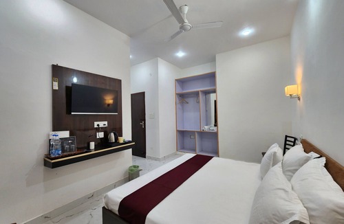 Gunehr Bed & Breakfast | Dorjee House & Rooftop Cafe