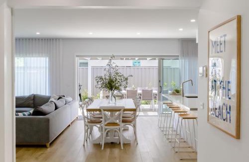Dromana House | Double Delight