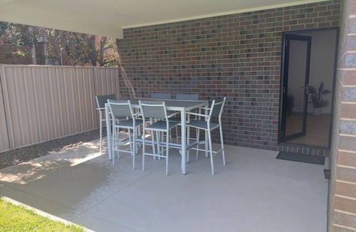 Yarrawonga House | Down Town 1