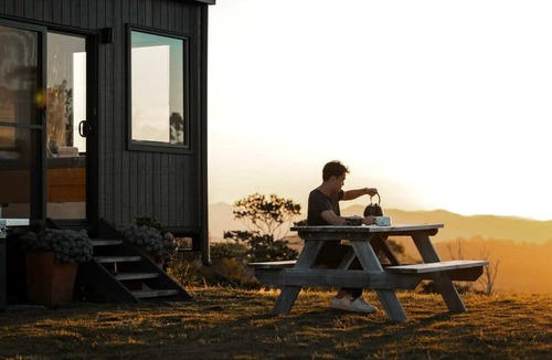 Bollier Cabin | Dreamy Lofted Tiny Retreat Fully Equipped in Queensland