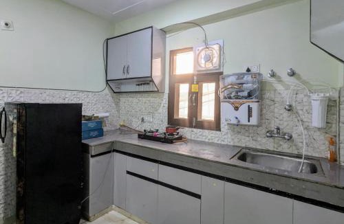 Dwarka Apartment | Dwarka Inn 2Bhk