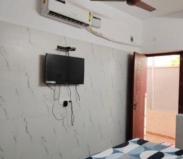 Kalapettai Hotel | Eco Residency