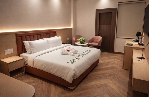 Faizabad Hotel | Eco Satva Ayodhya - Kitchen With No-Onion No-Garlic