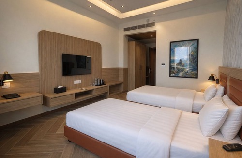 Faizabad Hotel | Eco Satva Ayodhya - Kitchen With No-Onion No-Garlic