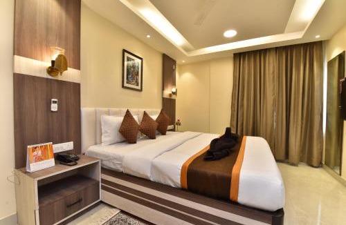 Balurghat Hotel | Eennra Attrayee Guest House & Banquet