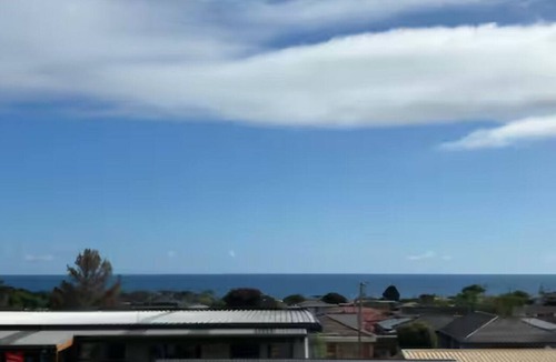 Devonport House | Elegant Home with Coastal Views