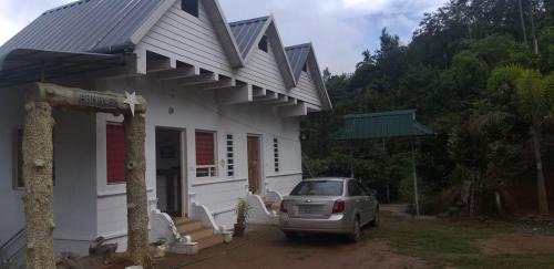 Khattalwada Hotel | Elisa Resort Munnar