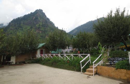 Aleo House | Enthralling Escapes Nature Stay and Trek