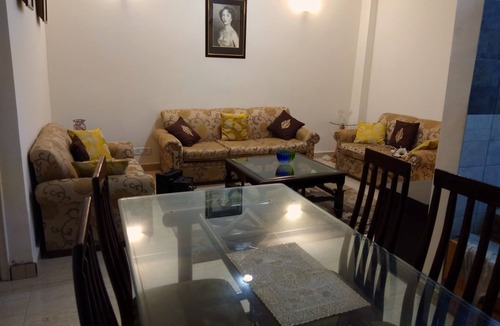 Naraina House | ENTIRE HOME (3 BR+DRoom+Kitchen+Terrace+Parking)