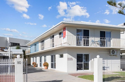 West Beach Apartment | Esplanade Apartments | Ocean View Beachfront | West Beach