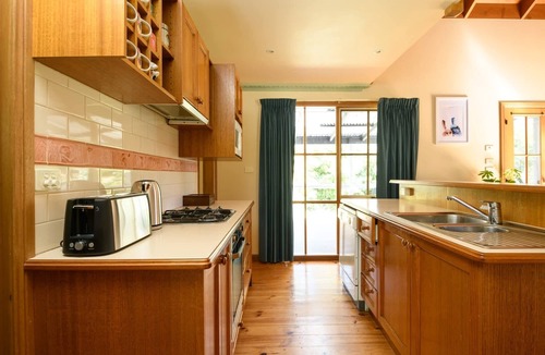 Drummond House | Ethel Cottage