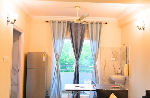 Hyderabad Apartment | Evara 3BHK Gem Fully Equipped near AIG Hospital
