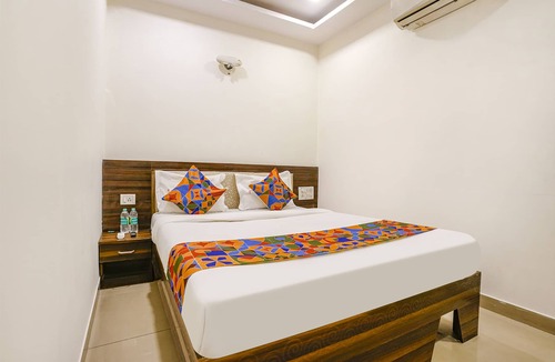 Sakinaka Hotel | Fabexpress Accore Inn