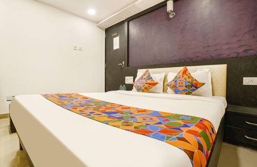 Sakinaka Hotel | Fabexpress Accore Inn