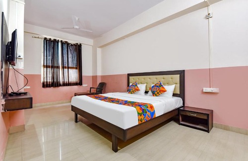 Udaipur Hotel | FabExpress Konark