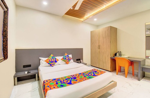 Aurangabad Hotel | FabHotel Prime Chhappan