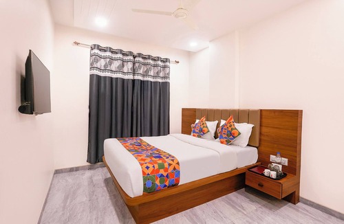 Cidco Hotel | Fabhotel Vishwas