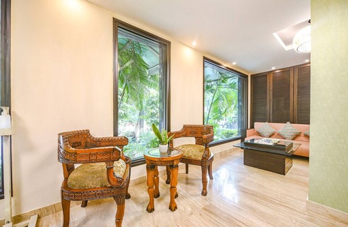 Kalkaji Hotel | FabHotel Aashraye