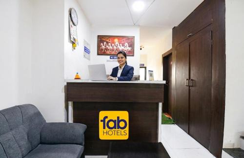 Alandi Hotel | FabHotel Akshay Inn