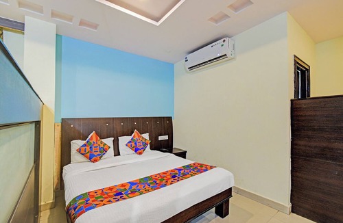 Hyderabad Hotel | FabHotel Alekya Residency- Nr. Hyderabad Deccan Railway Station
