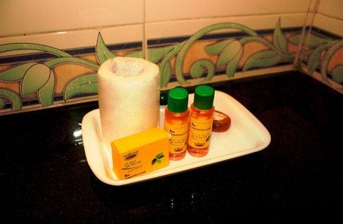 Bhat Hotel | Fabhotel Amantra