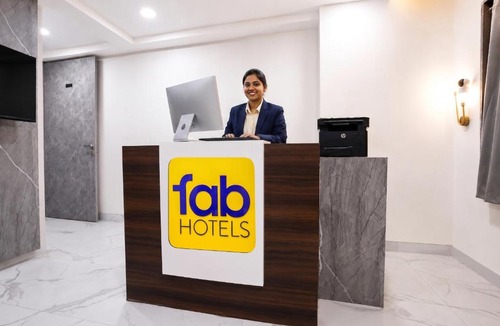 Andheri East Hotel | FabHotel Byland International