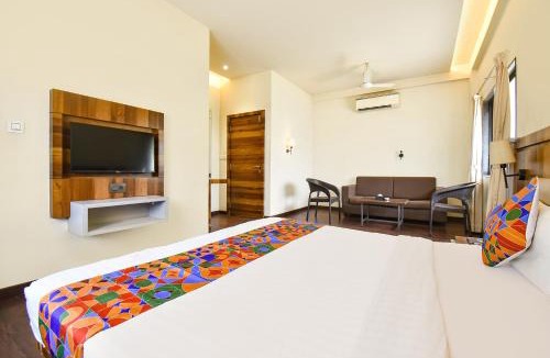 Nanded Hotel | FabHotel City Point Executive
