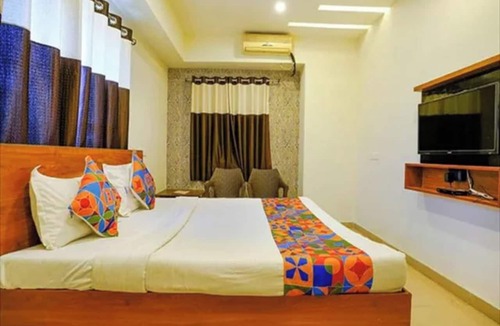Pune Hotel | Fabhotel Dwarka