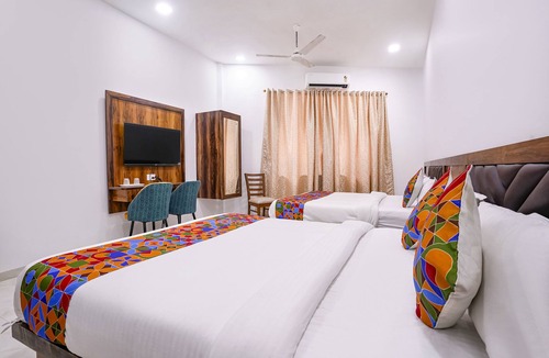 Chandivali Hotel | Fabhotel Elvis International