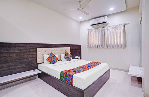 Niphad Hotel | Fabhotel Food Hub