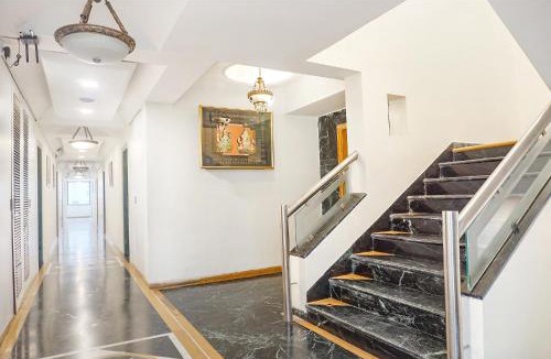 Gultekdi Hotel | FabHotel Golden Emerald