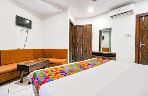 Bhopal Hotel | FabHotel HTC
