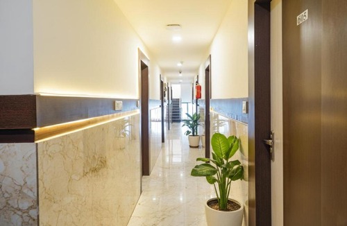 BTM Layout Hotel | FabHotel I Residency - Koramangala Near St John's Hospital