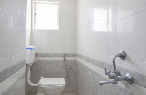 Hadapsar Hotel | Fabhotel Keshava executive - Nr Mahadji Shinde chhatri