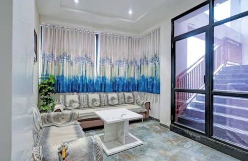Kalol Hotel | Fabhotel Mh Grand