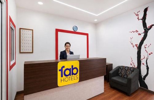 Phase 1 Hotel | FabHotel Noble Suites