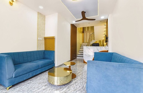 Pithampur Hotel | FabHotel Shaurya Palace, Pithampur