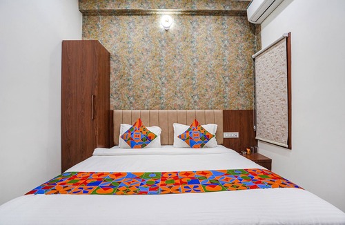 Varanasi Hotel | Fabhotel Siddhant