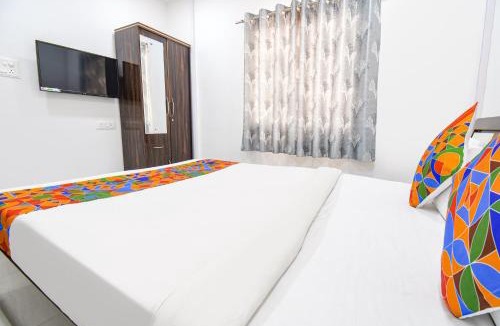 Phase 1 Hotel | FabHotel Silver 7 Homes